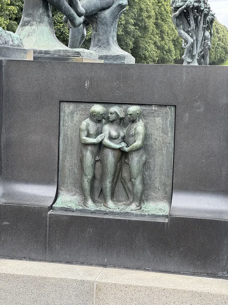 Frogner Threesome, Oslo